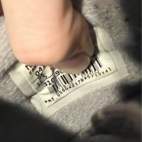 Vintage Nike Air Light Grey & White Sneakers Shoes Script Logo 00’s 310190-011 - Picture 16 of 16